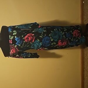 Fitted rose bouquet midi dress